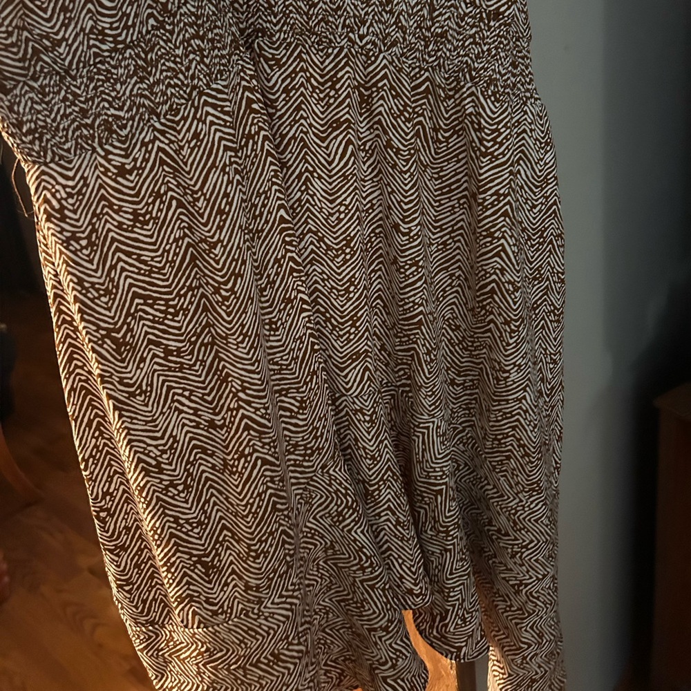New without tags Women’s open shoulder dress from Maurice’s. 4xl